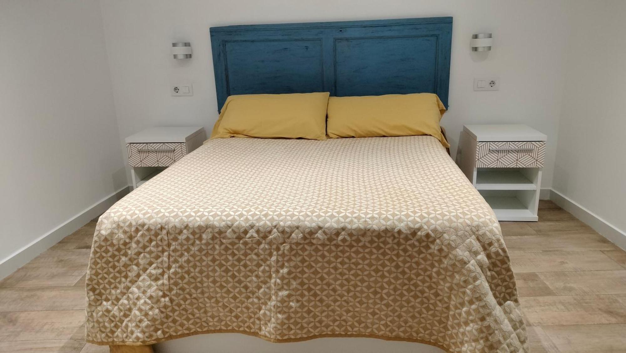 Apartamentos Montgo Denia Dış mekan fotoğraf