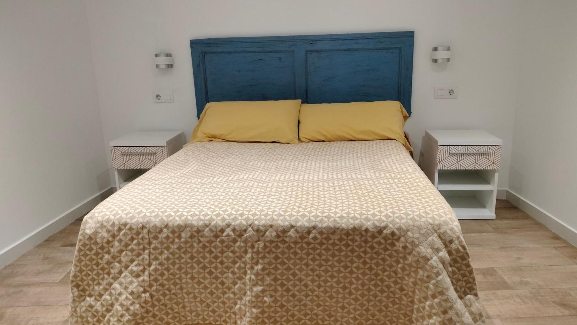 Apartamentos Montgo Denia Dış mekan fotoğraf