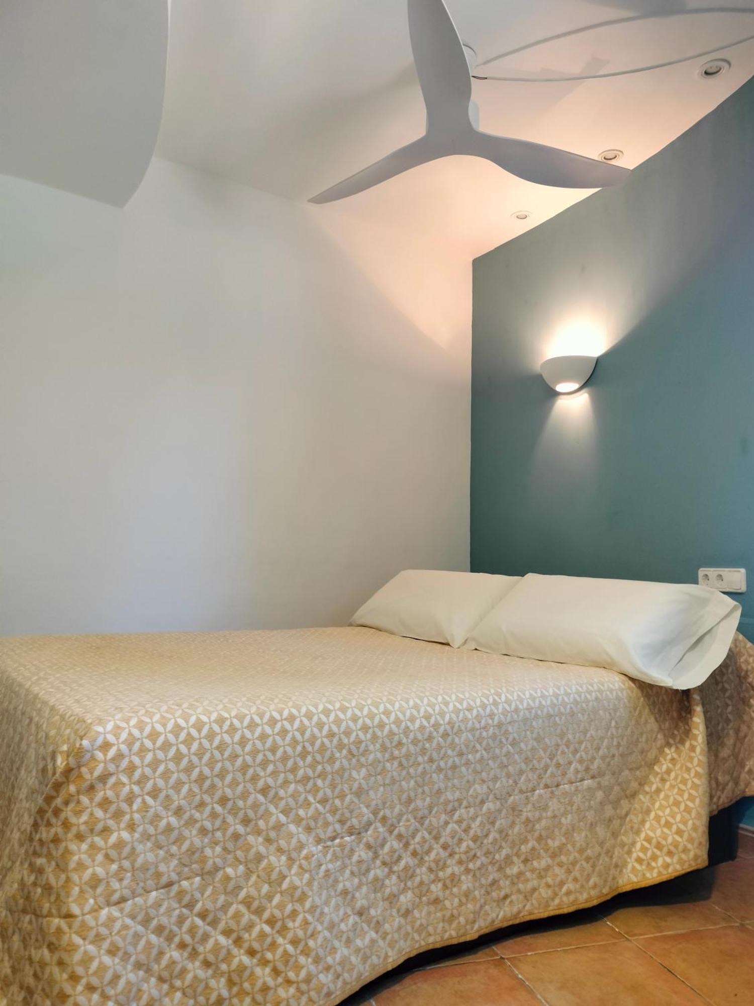 Apartamentos Montgo Denia Dış mekan fotoğraf